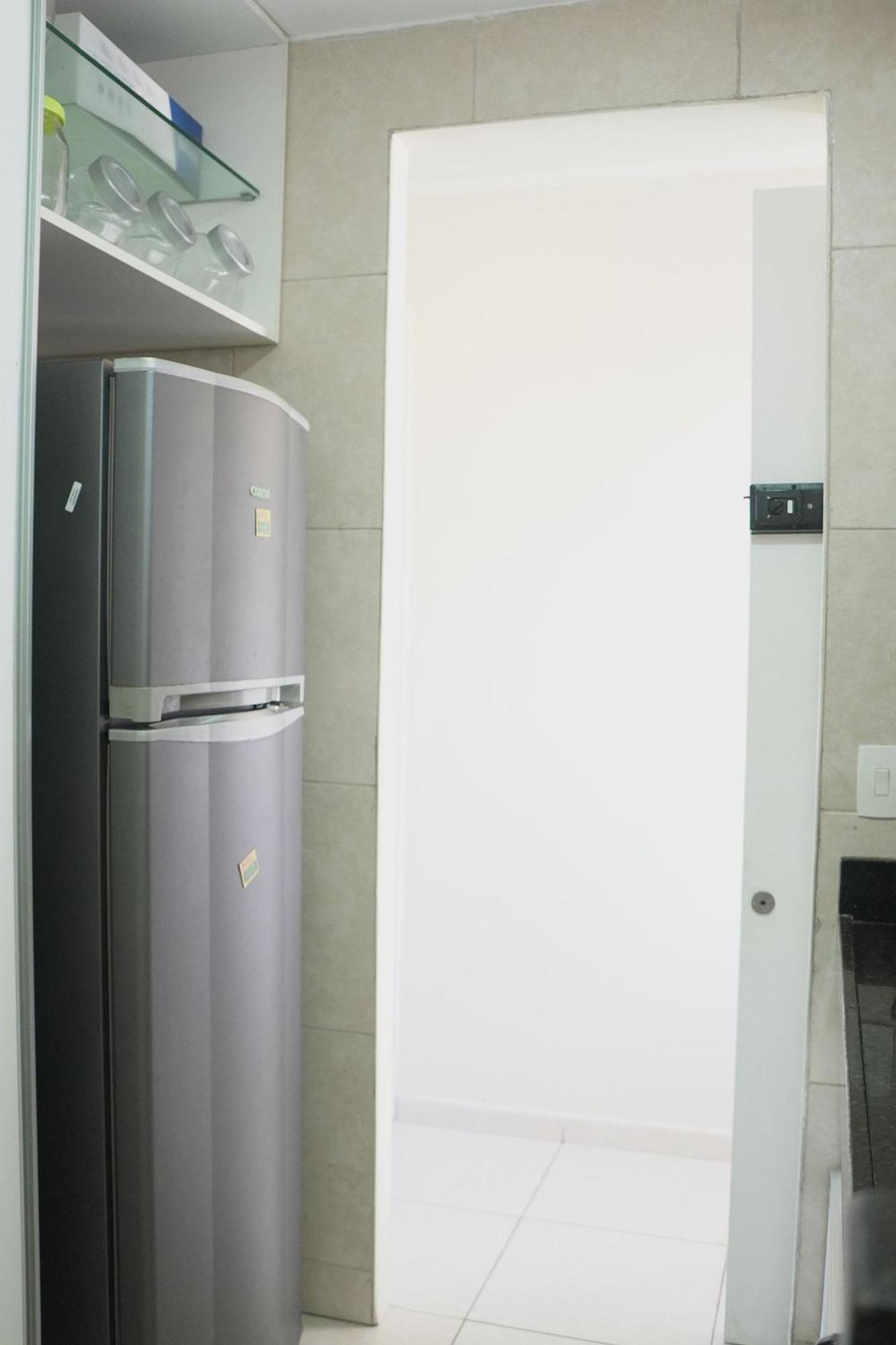 De Temporada Em Village Do Futuro Apartment *