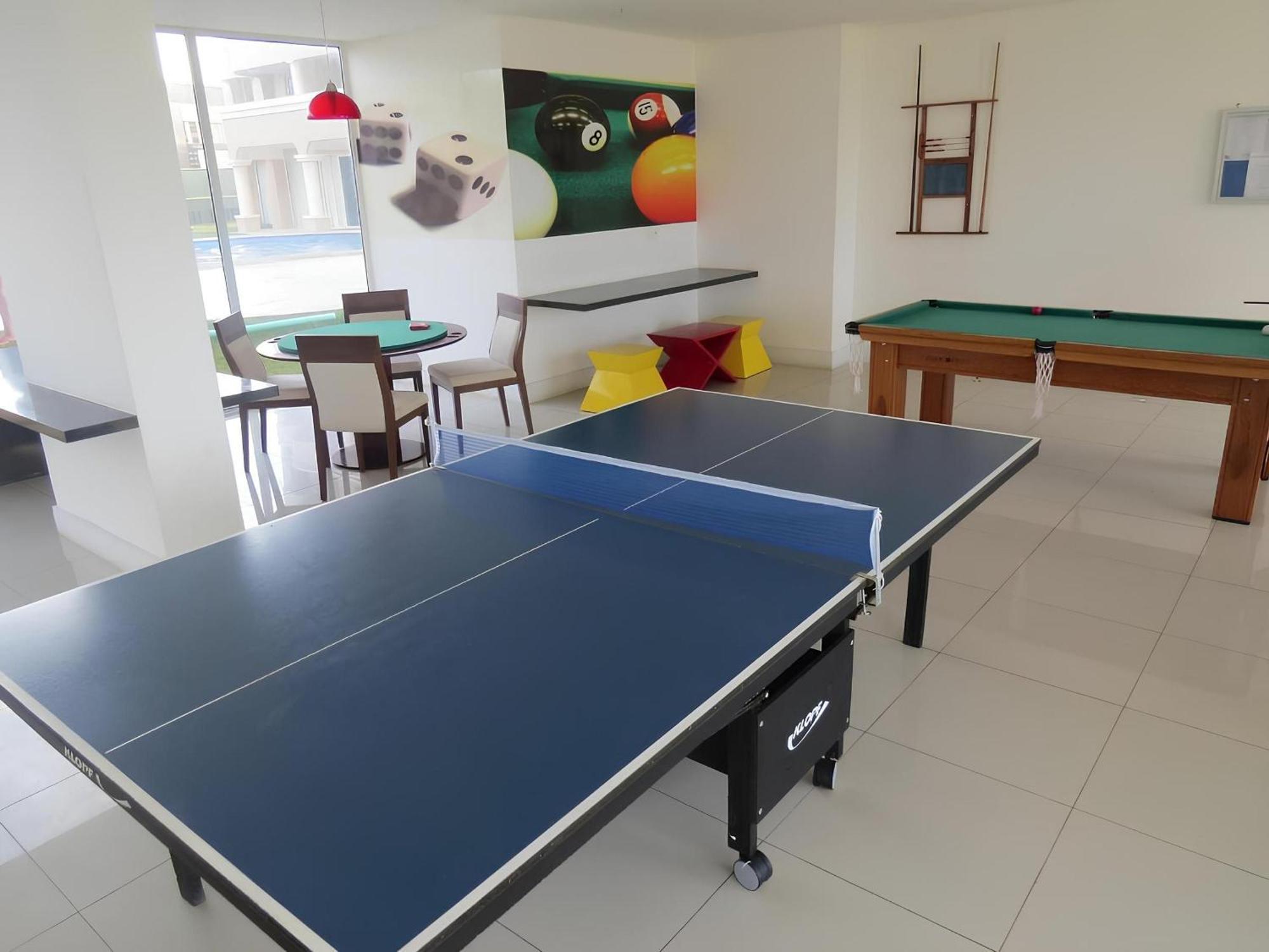 De Temporada Em Village Do Futuro Apartment *