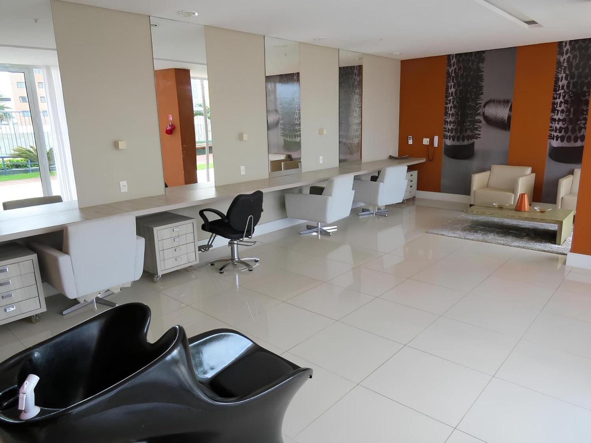 De Temporada Em Village Do Futuro Apartment *